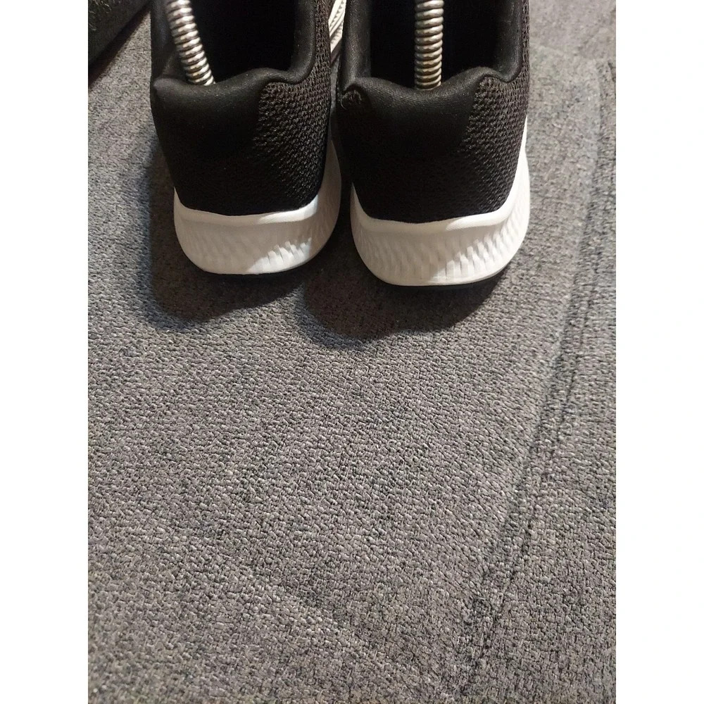 Sketchers Go Run Sneakers Shoes Consistent‎ 2.0 Women's Size 9.5 Black Slip In